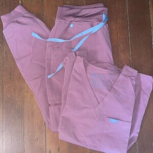 MAUVE FIGS SCRUB SET S/M